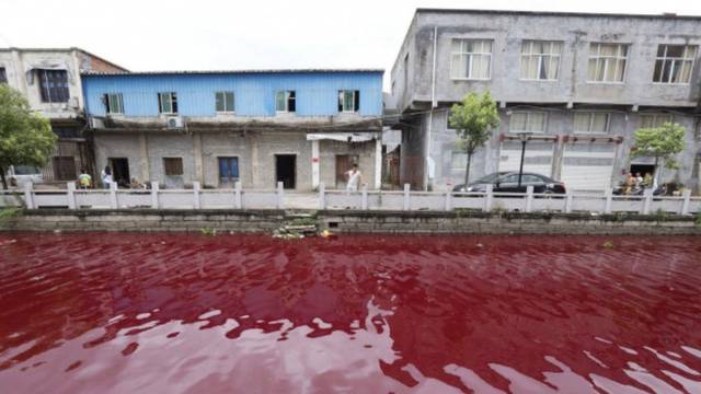 Stanovnici se šokirali: Rijeka u Kini pocrvenila