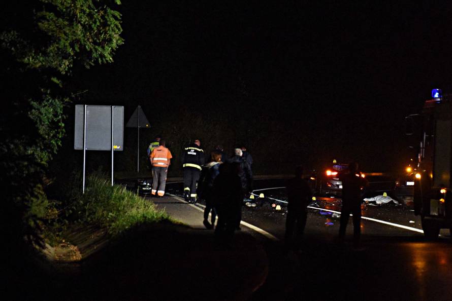 Nepropisno preticao pa izazvao nesreću: Troje ljudi je poginulo