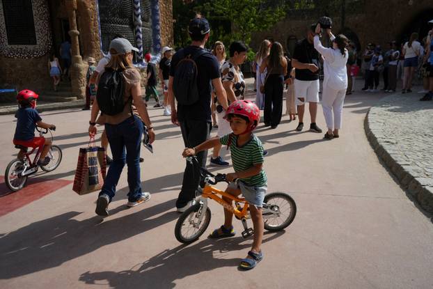Anti-tourism activists launch coordinated protests in Spain, Portugal and Italy
