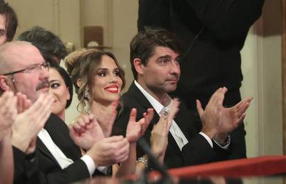 Omiljeni domaći par: Franka Batelić i Vedran Ćorluka zajedno uživali na dodjeli nagrada