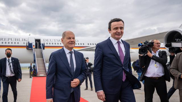 Chancellor Scholz on a mission to the Balkans
