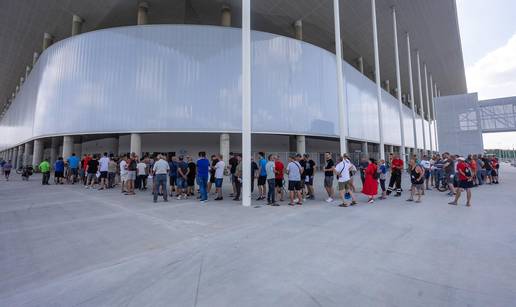 Rekord Osijeka: Prodali skoro pola stadiona godišnjih ulaznica