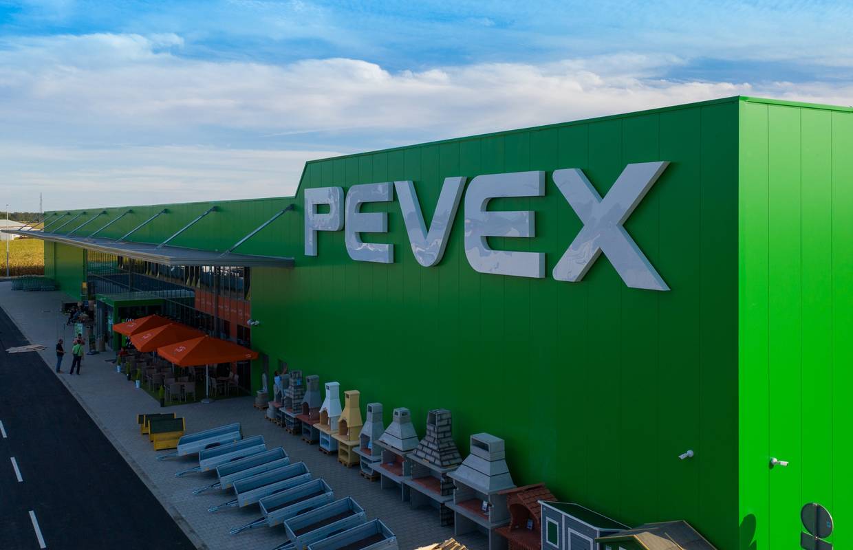 PEVEX počeo s dvojnim iskazivanjem cijena prije zakonske obveze