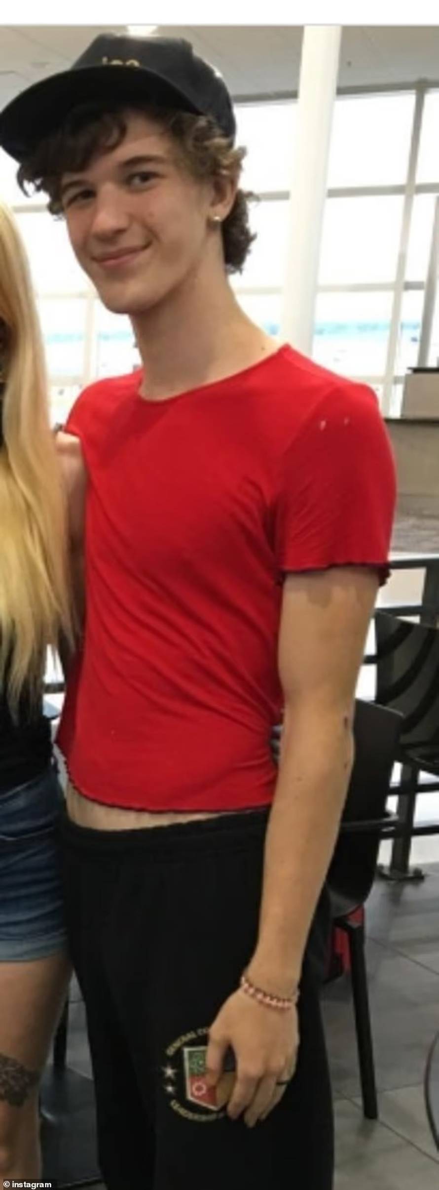 FBI istražuje pucnjavu u školi u Minneapolisu: 'Čin domaćeg terorizma i zločina iz mržnje'