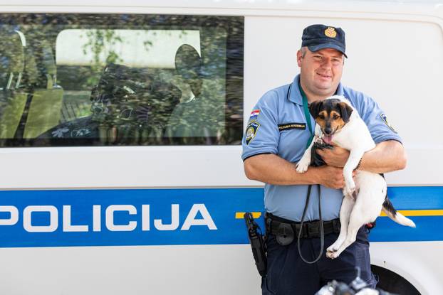 Zagreb: U Močvari otvorena izložba Heroji ulice