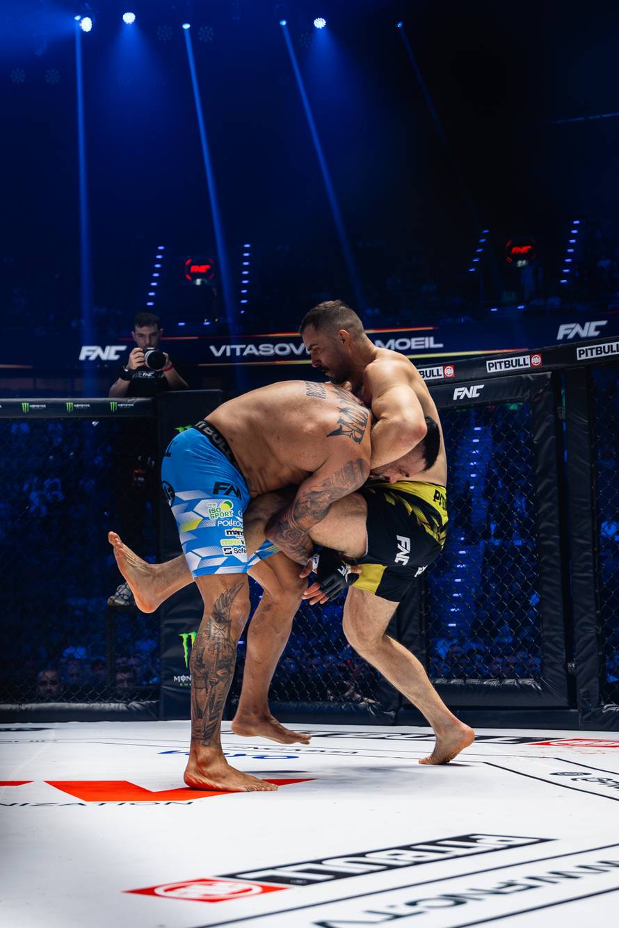 FNC potvrdio drugu borbu za pojas u Ljubljani: Prvak Ivan Sičaja protiv opasnog Nijemca