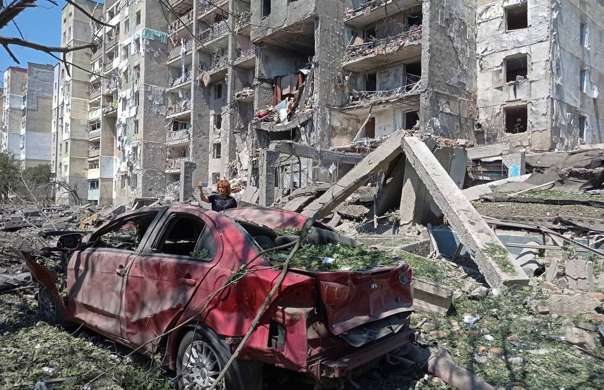 Rusi granatirali Dnjipropetrovsk - troje ozlijeđenih, uništene stambene zgrade, dječji vrtić