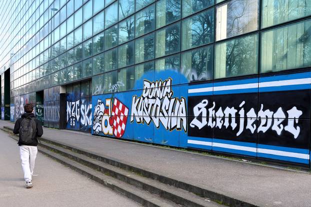 Zagreb: "Galerija" murala BBB odlazi u povijest zajedno s mitskim stadionom