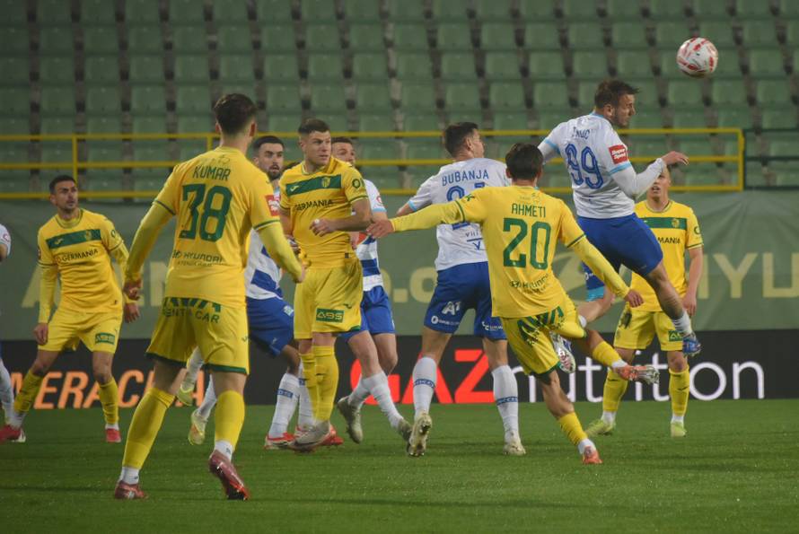 Pula: NK Osijek slavio na Drosini s 0:1