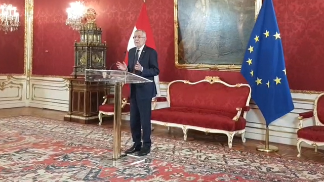 Predsjednik Austrije obratio se naciji: Ima ovlasti otpustiti kancelara Kurza zbog optužbi