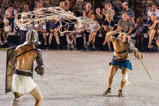 Borbe gladijatora u pulskoj Areni
