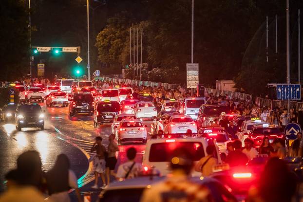 Split: Gužva nakon završetka Ultra Festivala