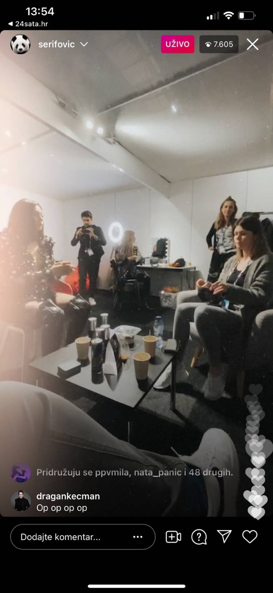 Šerifović spojila Karleušu u live prijenos s Uragankama:'Budalo, gola sam! Što me ovako zezaš'