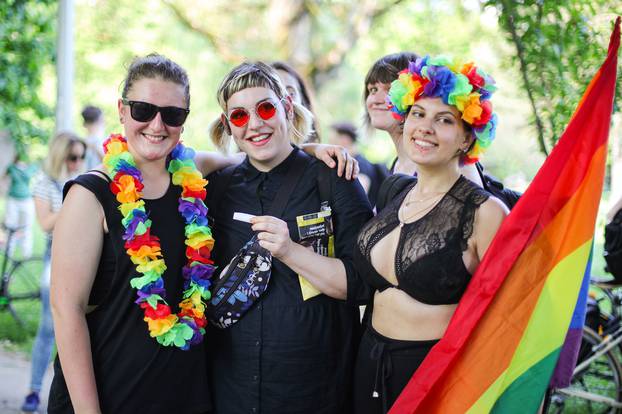 U Zagrebu održan Pride Ride, povorka na biciklima