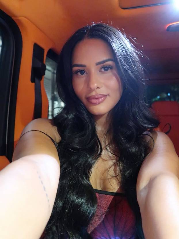 FOTO Katya začarala Instagram svojim tijelom: Evo koje vježbe su je dovele do toga