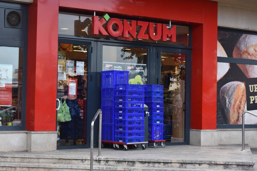 Å ibenik: I Konzum odluÄio skratiti radno vrijeme za vrijeme utakmice izmeÄu Hrvatske i Engleske
