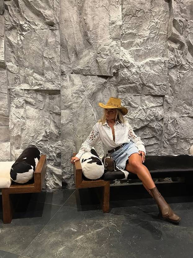 FOTO Ova srpska influencerica više je od 'lijepog lica', a radila je i kao 'sezonac' u Hrvatskoj