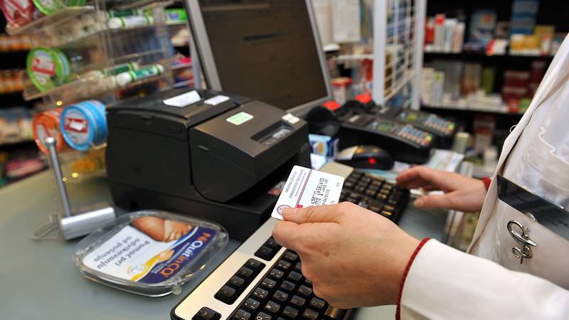 Preko 10.000 ljudi ostaje bez zdravstvenog osiguranja. Jedan propust sada plaćaju 112 eura