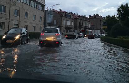 'Ulice i kuće su bile pune vode. Nikada tako nešto nisam vidio!'