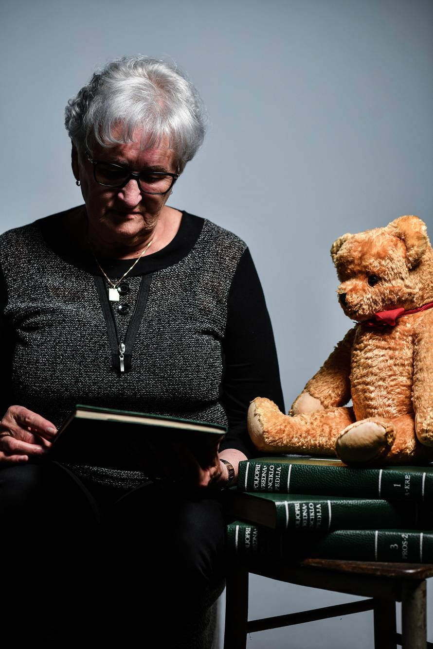 Rekao je: 'Mama, moramo se rastati. Naći ćemo se'. Sve ga još čeka u sobi. I njegov medo