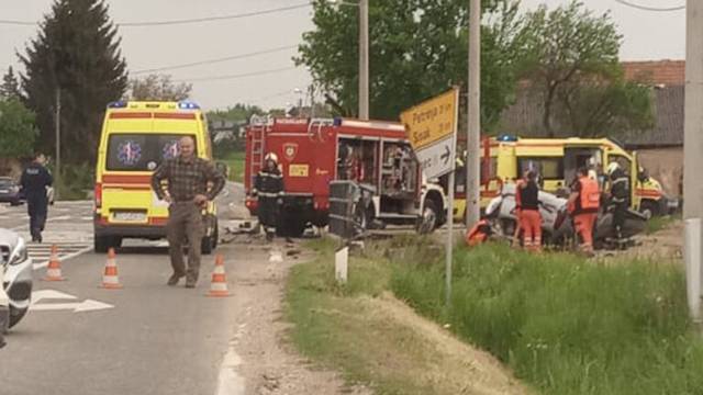 Teška prometna kod Velike Gorice: Poginulo troje ljudi