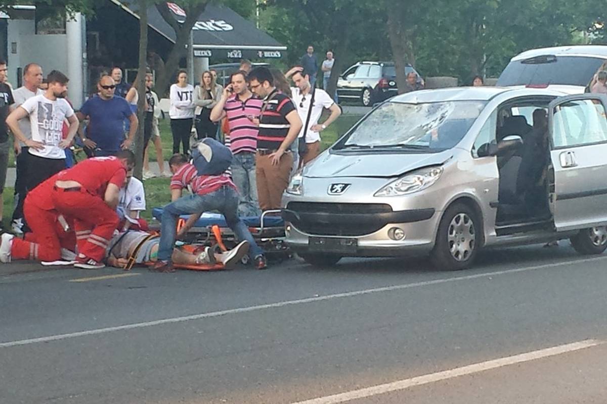 Peugeotom naletio na pješaka kojeg su prevezli u bolnicu