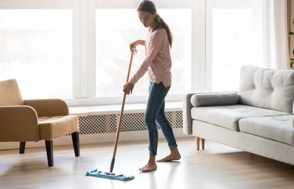 Mame dijele rasporede čišćenja kako bi si olakšale posao u kući