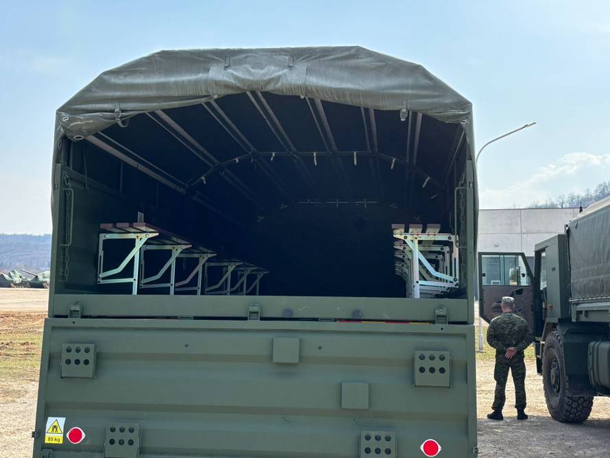 Prvi dan vojnog roka u Slunju