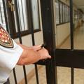 Gu&zcaron;va u crnoj kronici: Zatvori puni 160 posto. Hitno grade nove: Po&zcaron;ega, Peru&scaron;i&cacute;, &Zcaron;a&zcaron;ina...