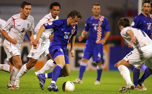 ARHIVA - 2006. Zagreb: Vatreni i "maksimirska krtica" srušili su Englesku 