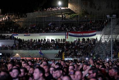 FOTO Spektakl u Imotskom: Evo kako je izgledao koncert Bulića, Thompsona i Zečića na stadionu