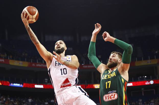 Basketball - FIBA World Cup - Second Round - Group L - France v Lithuania