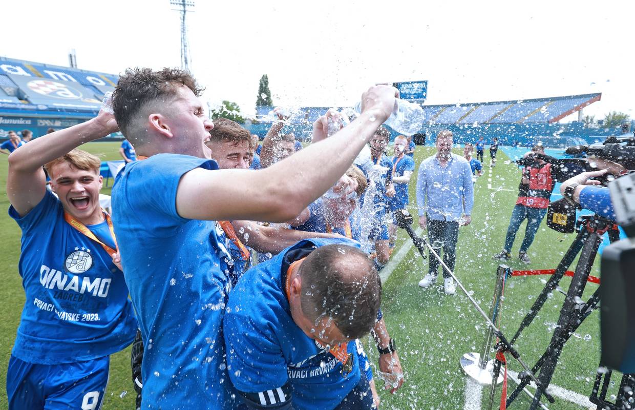 Trener juniora Dinama: Ostajem li? Pitajte klub! Bišćanov talent: Nisam htio biti samo gledatelj