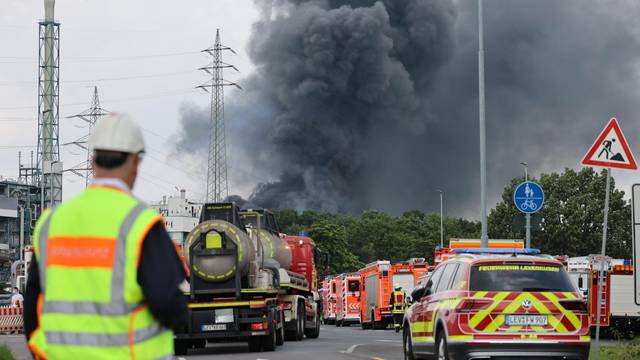 Cloud of smoke over Chempark Leverkusen