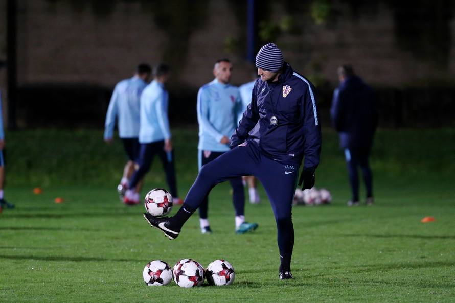 Kapetan-povratnik predvodio je trening, trojica na poštedi