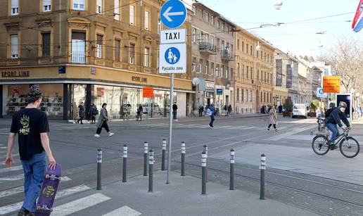 FOTO Nevjerojatno. Ovaj znak u Zagrebu &ccaron;uva &ccaron;ak deset stupi&cacute;a: 'Cijena jednog ide i do 200 &euro;'