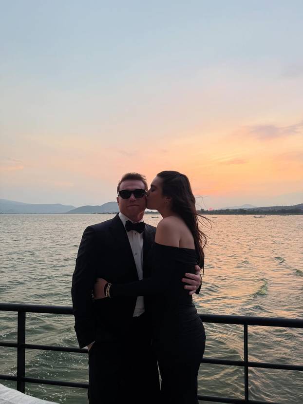 FOTO Canelo je najstariju kćer Emily dobio sa samo 17 godina. Njegova je najvatrenija podrška