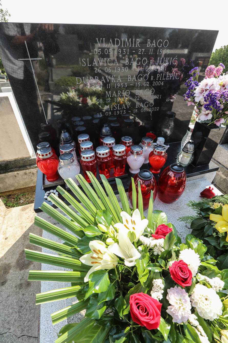 Zagreb: Grob Mislava Bage na godišnjicu njegove smrti