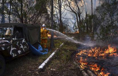 Izvanredno stanje u Australiji: Uništene  193 kuće, a još gori...