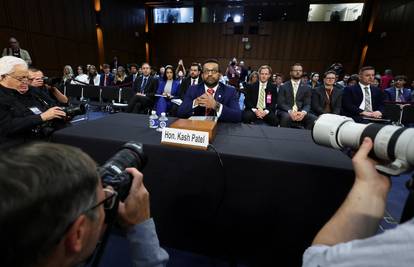 Trumpov šef FBI-ja se svađao s demokratima u Kongresu