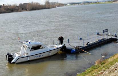 Slavonski Brod: U Savi su pronašli tijelo nepoznate žene 