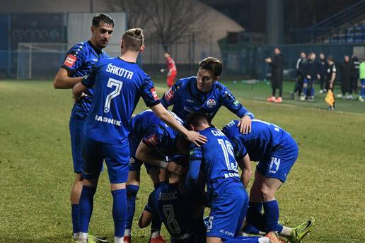 Slaven - Gorica 3-1: Jagušić s dvije majstorije lansirao domaćina među četiri u Kupu!