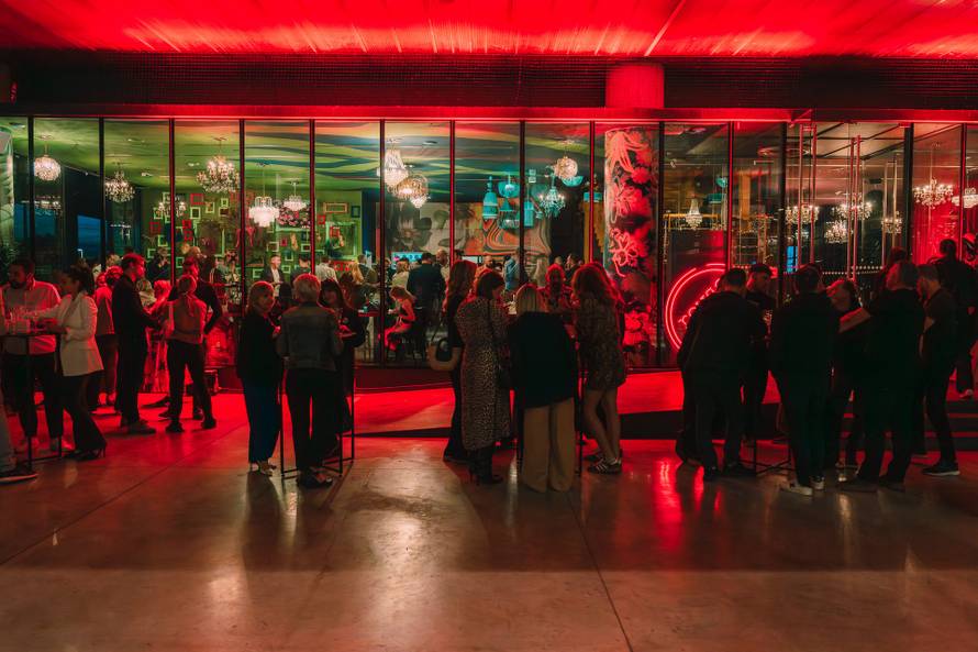 Bili smo na otvorenju Bar&Ton Rougemarin bistroa u MSU-u: Evo kakve vas delicije očekuju