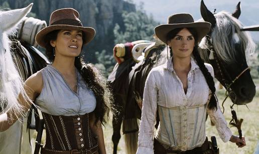 FOTO Ove ljepotice zajedno imaju 110 godina, a i danas im tangice stoje kao salivene