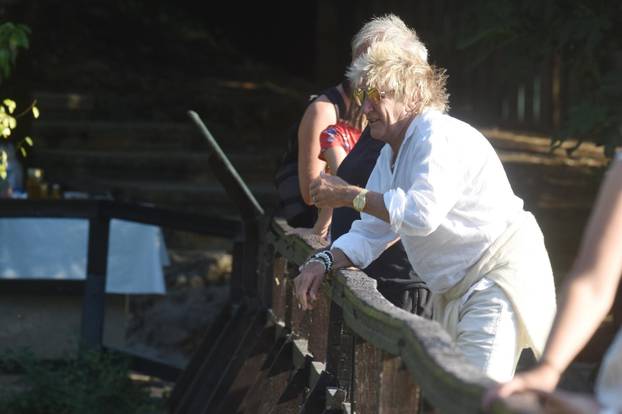 Rod Stewart s obitelji i prijateljima posjetio Nacionalni park Krka