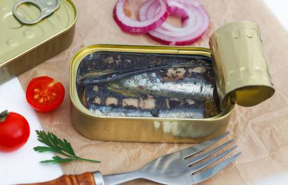 Mudro je imati konzerviranu ribu kod kuće: Sardine, tunu...