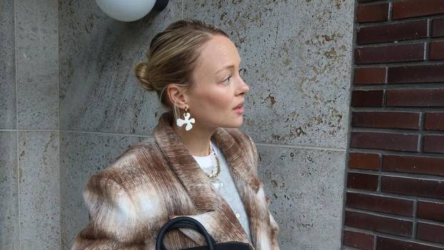 Trikovi za super stil na zabavi: Od zlatnih karika pa sve do jakne životinjskog motiva