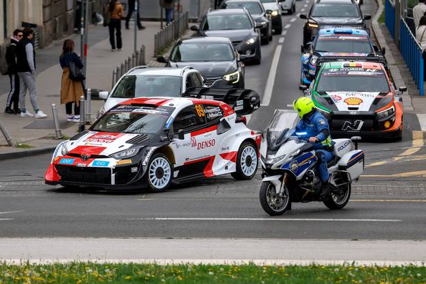 Zagreb: Automobili se provozali centrom grada dan prije početka WRC Croatia Rally