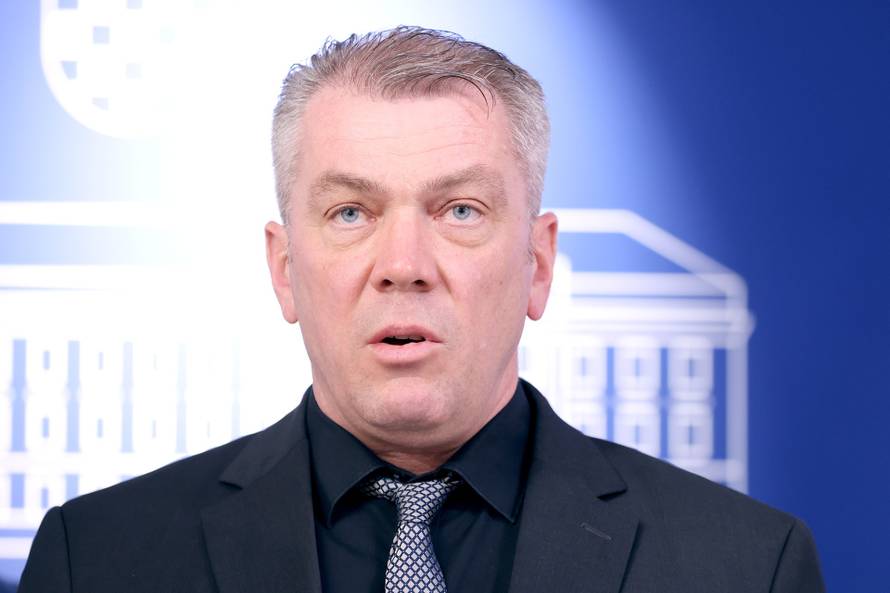 Zagreb: Kordić, Peternel i Čabaj o zaštiti hrvatskih potrošača od uvoza hrane iz zemalja Južne Amerike