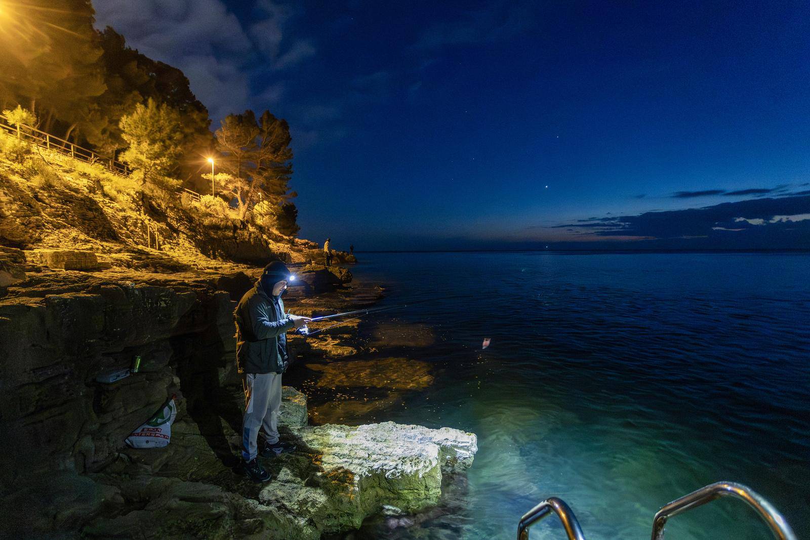 Pula: Noćni lov na lignje 